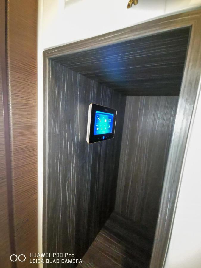 Luxury Alix Apartment